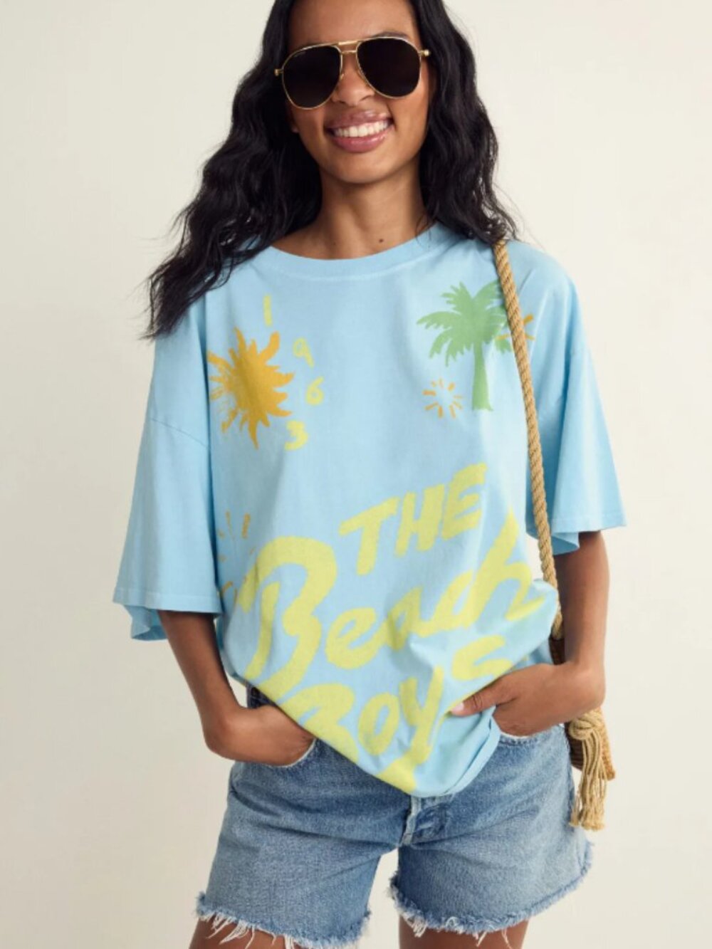 RTR-179 DAYDREAMER	Beach Boys Oversized Tee